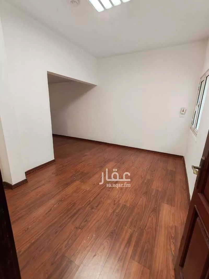 فيلا 6 غرف في البغدادية الغربية 8