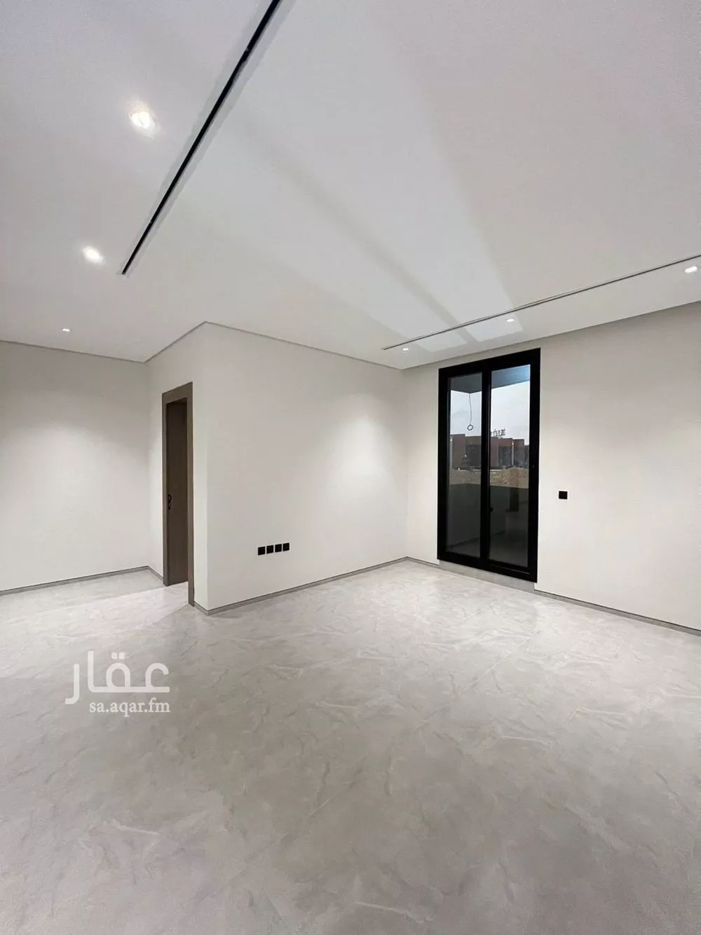 فيلا 5 غرف في النرجس 7