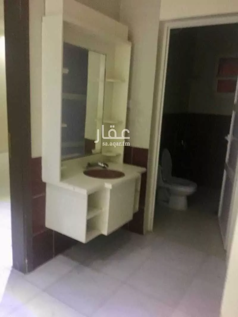 شقة 4 غرف في النظيم 2