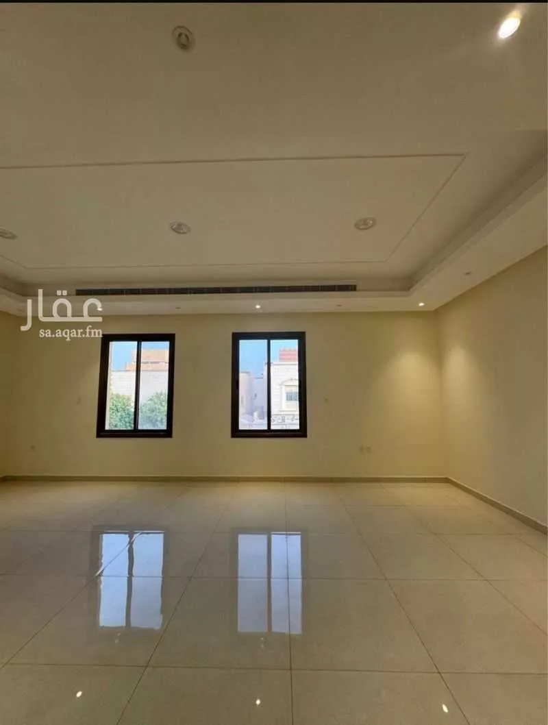 فيلا 10 غرف في الروضة 8