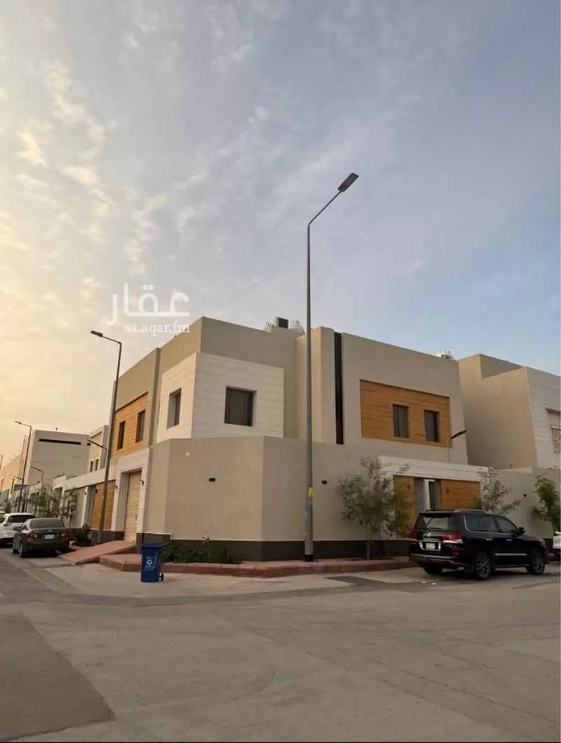 فيلا 10 غرف في الروضة 10