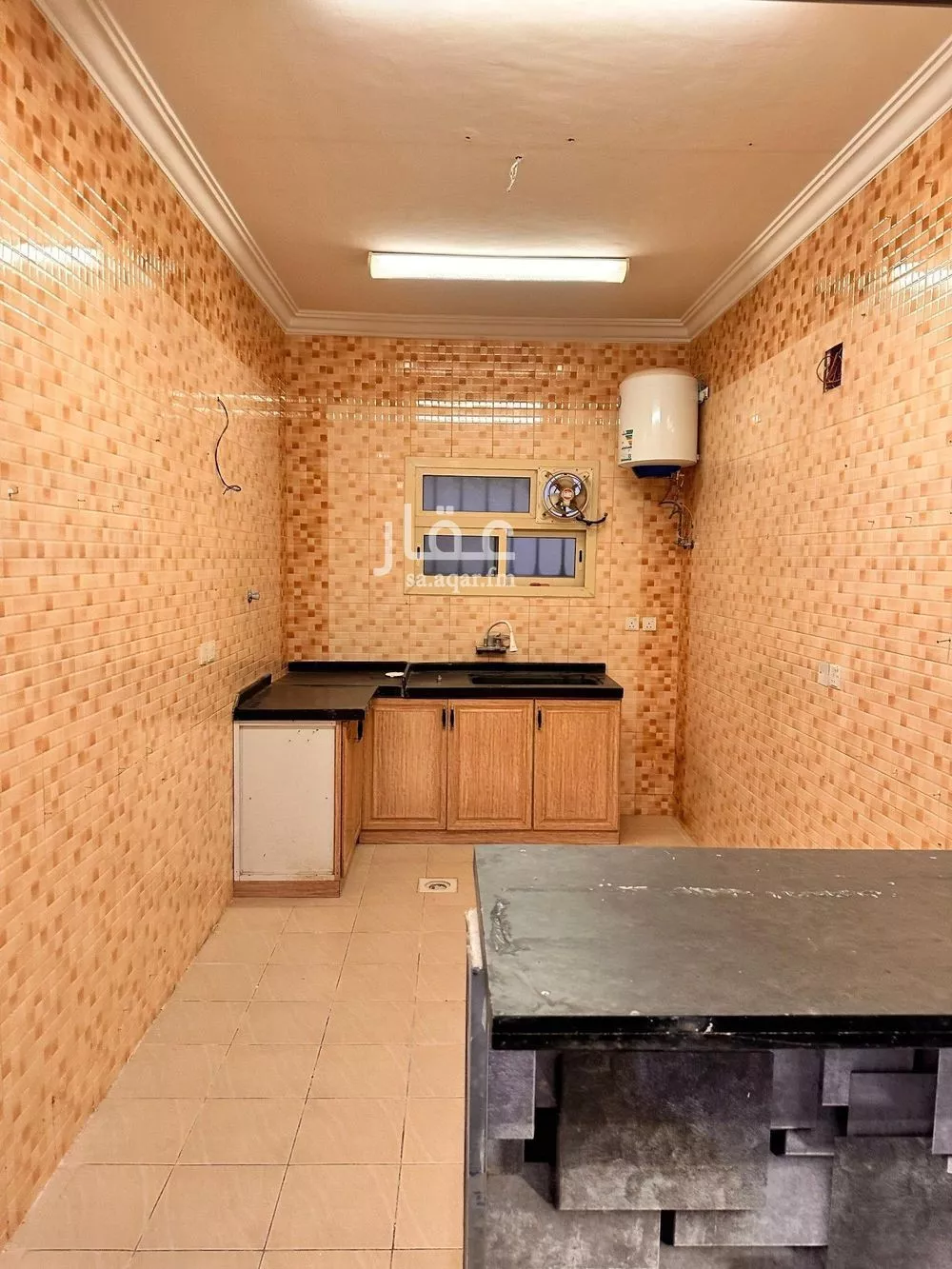 3 bedroom floor in Dhahrat Laban 16