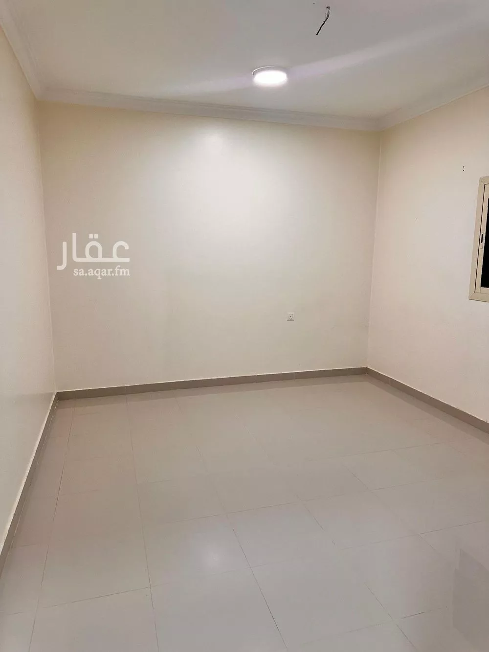 3 bedroom floor in Dhahrat Laban 7
