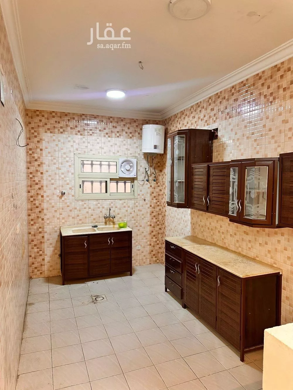 3 bedroom floor in Dhahrat Laban 10