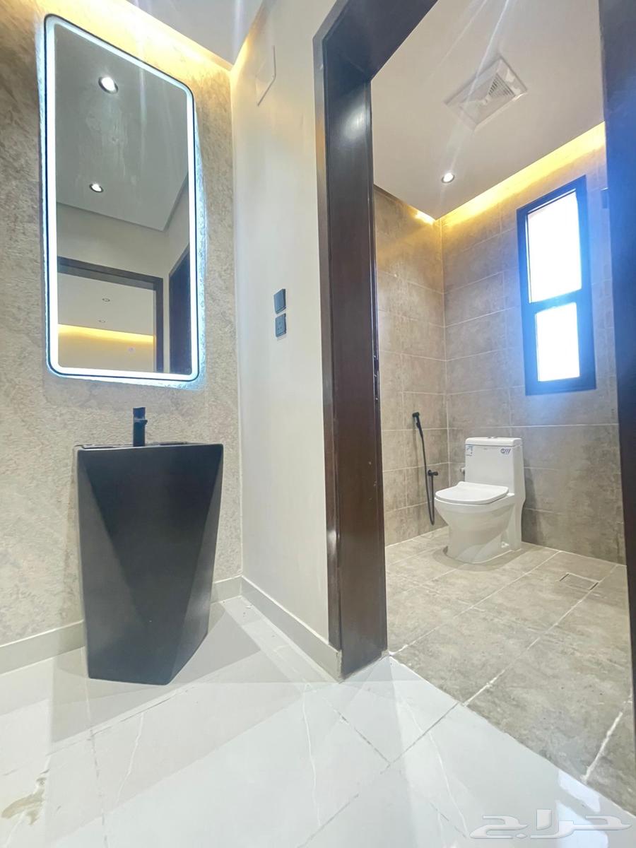 9 bedroom villa in Al Ukayshiyyah 11