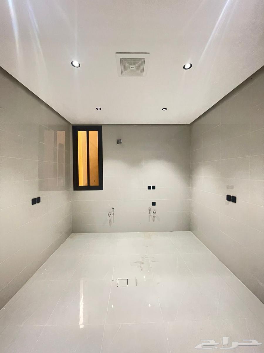 9 bedroom villa in Al Ukayshiyyah 12