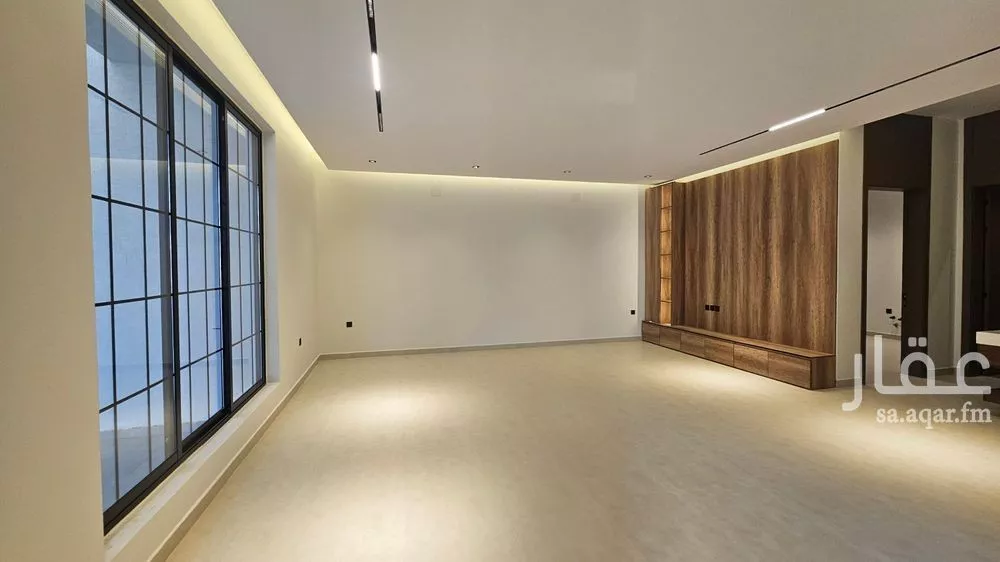 5 bedroom villa in Al Farouq 12