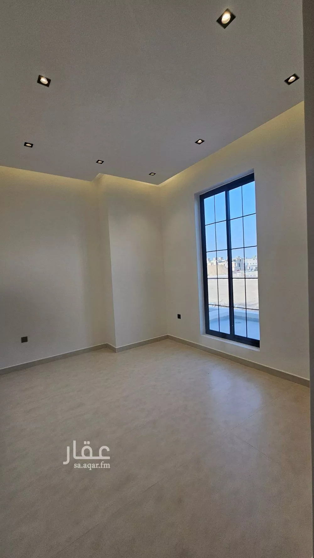 5 bedroom villa in Al Farouq 18