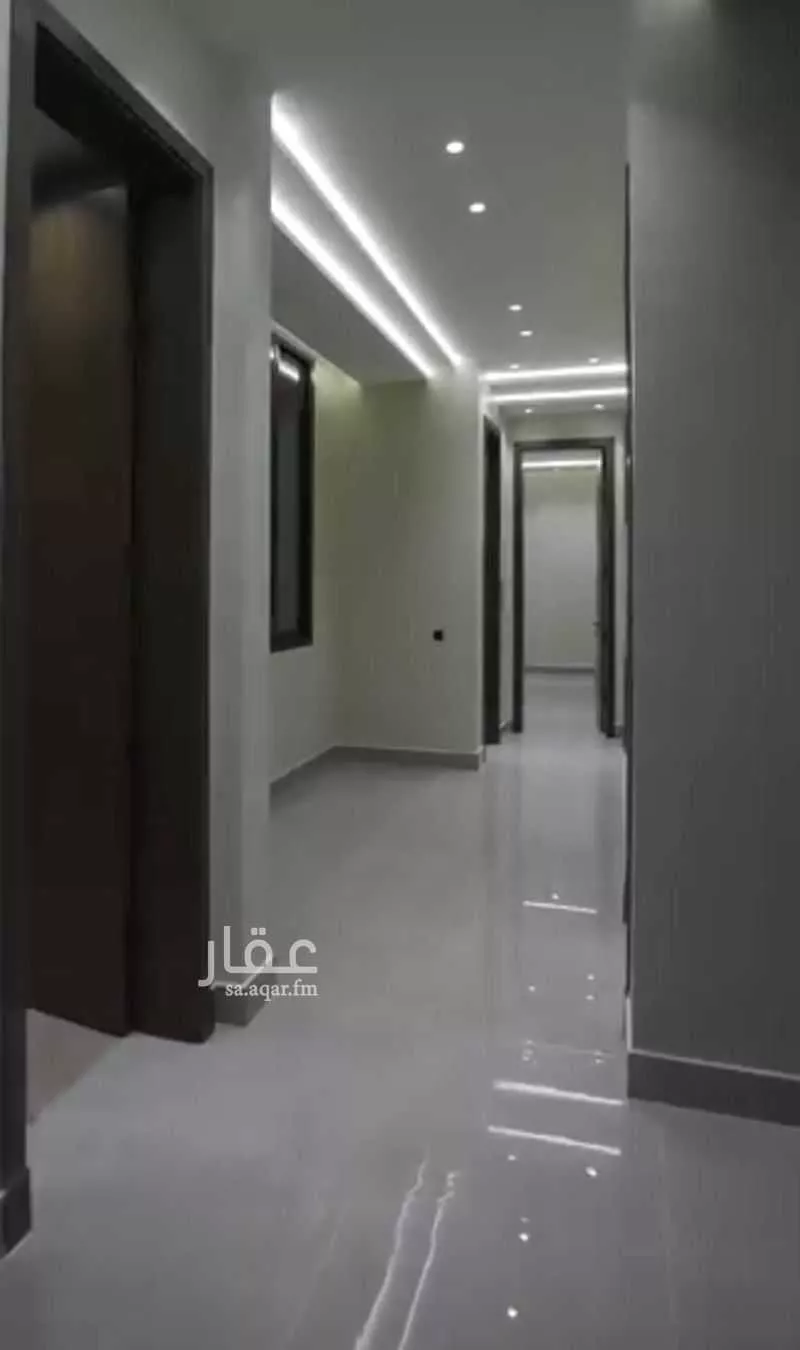 فيلا 10 غرف في الملك فهد 18