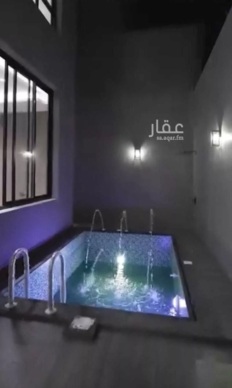 فيلا 10 غرف في الملك فهد 20