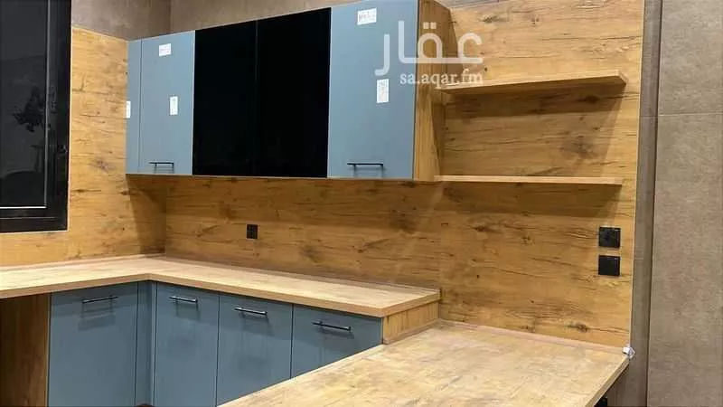 فيلا 10 غرف في الملك فهد 3