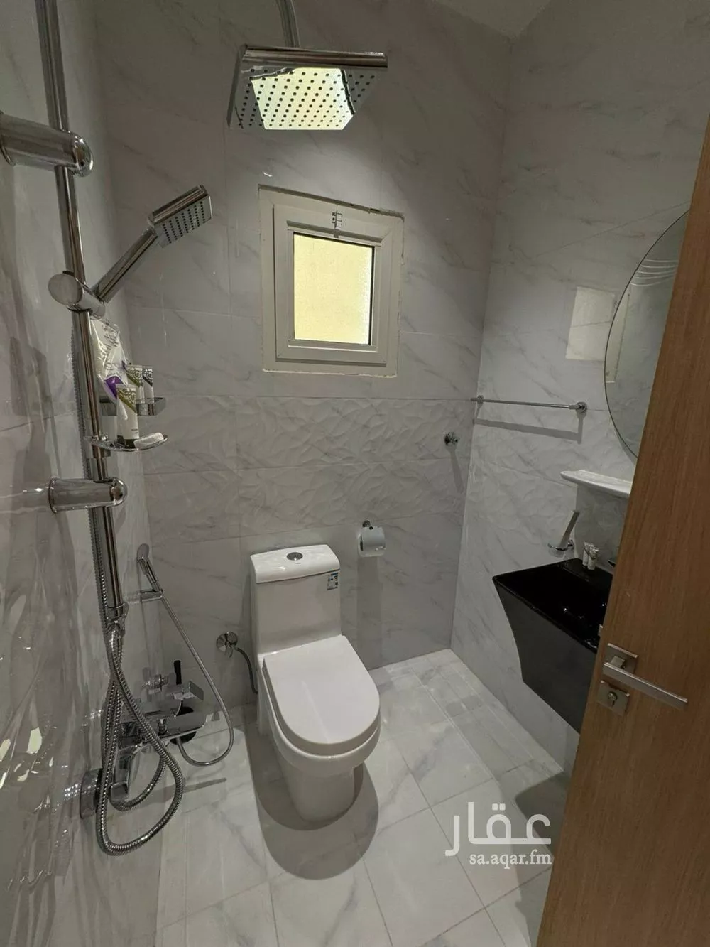 دور 3 غرف في النرجس 5