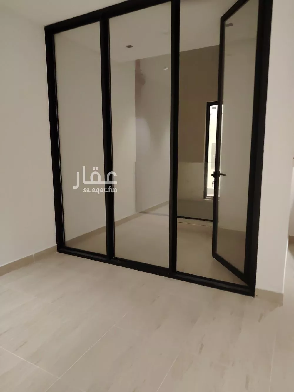 شقة 3 غرف في الحمرا 2