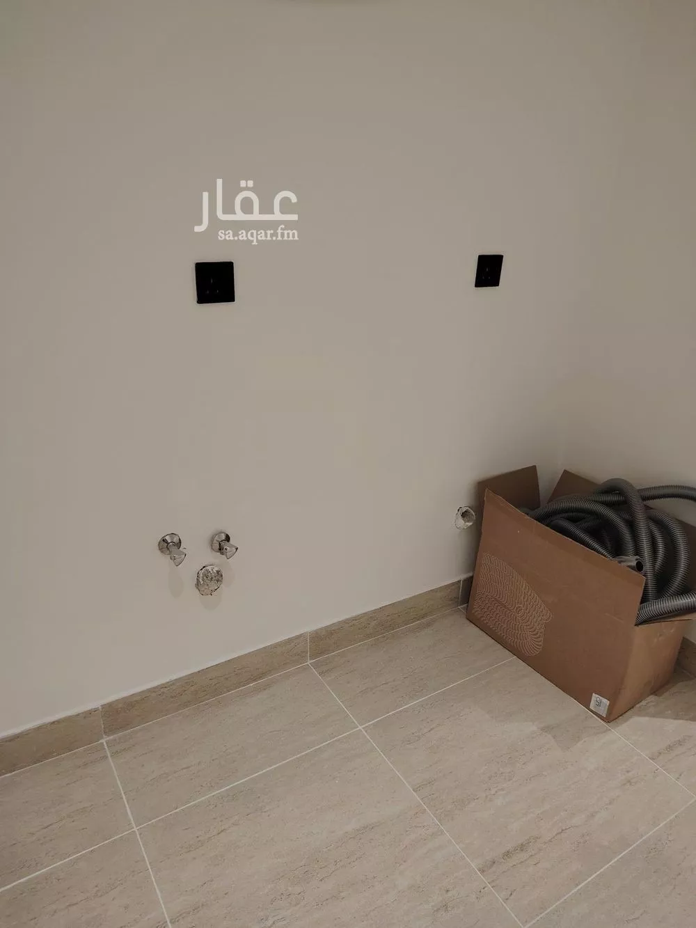 شقة 3 غرف في الحمرا 7