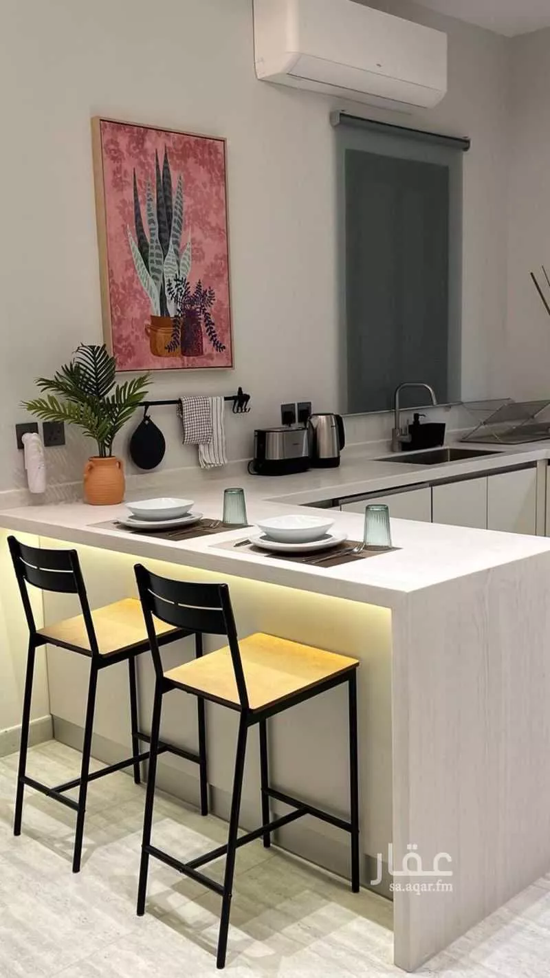 شقة 2 غرف في العقيق 6