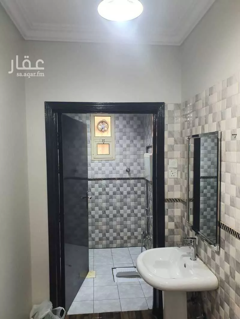 3 bedroom floor in Okaz 2