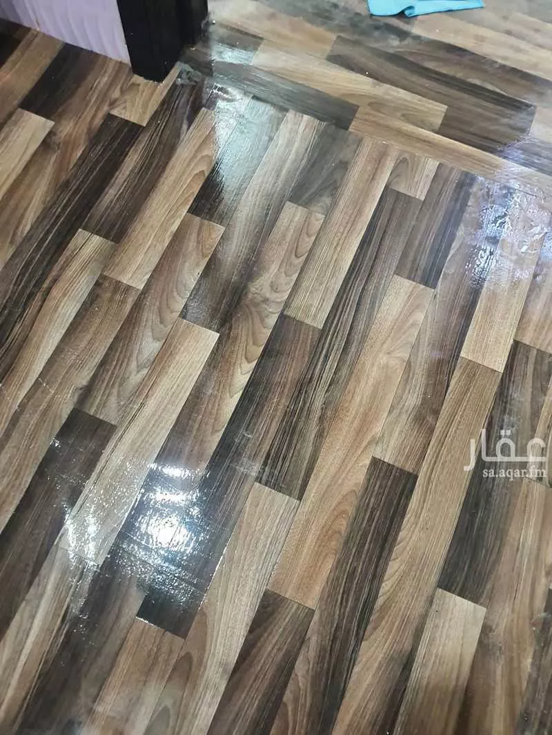 3 bedroom floor in Okaz 12