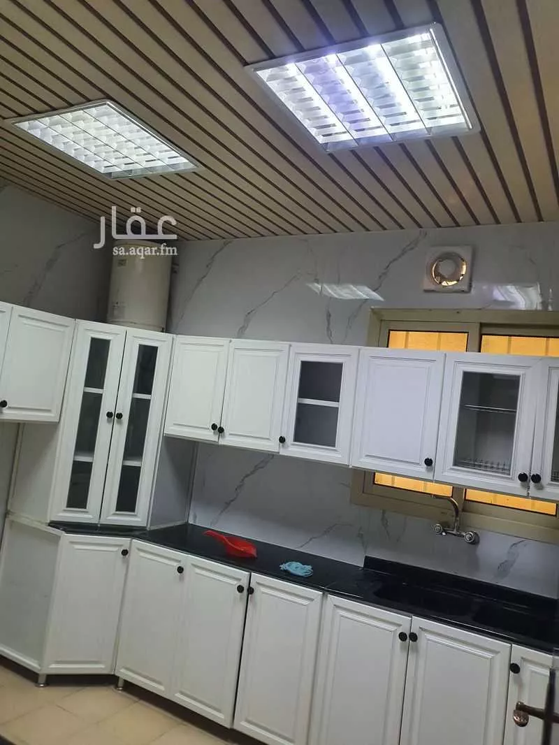 3 bedroom floor in Okaz 5