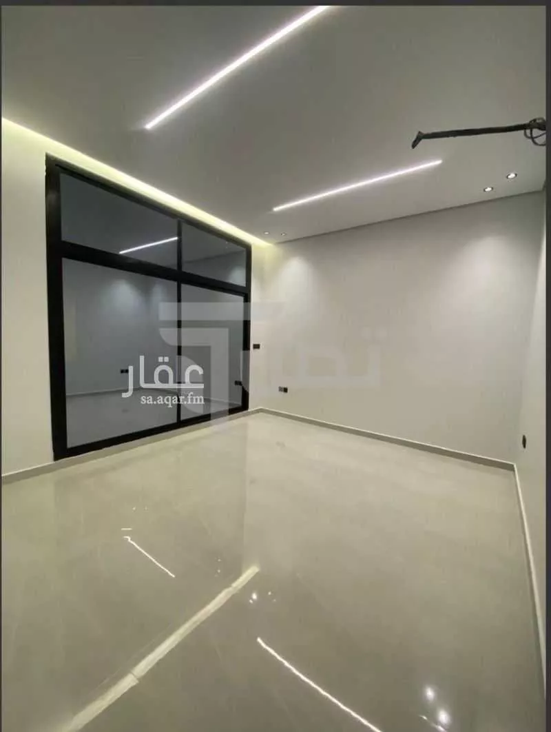 5 bedroom villa in Al Shafiyah 4