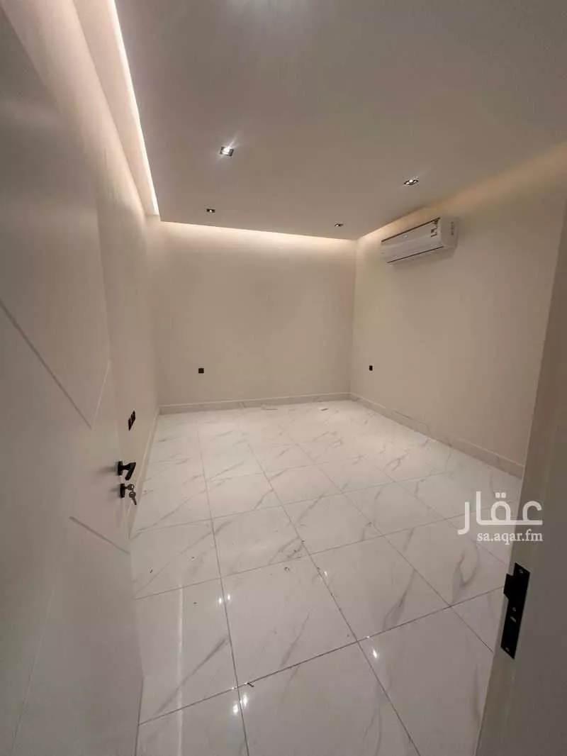 شقة 4 غرف في الحمرا 2