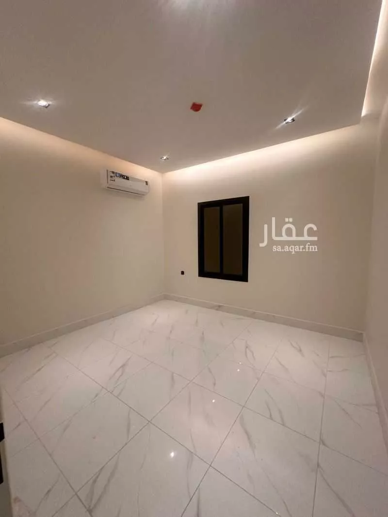 شقة 4 غرف في الحمرا 3