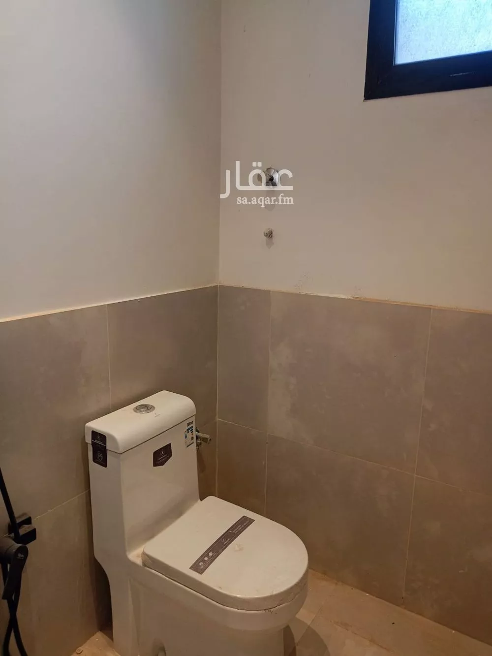 3 bedroom floor in Al Rimal 6