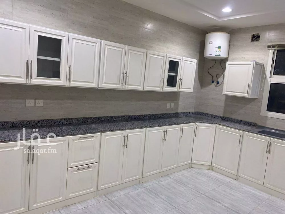 دور 5 غرف في عكاظ 30