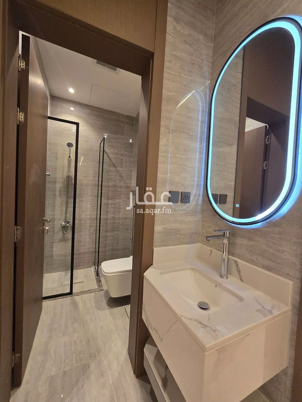 5 bedroom floor in Al Rimal 8