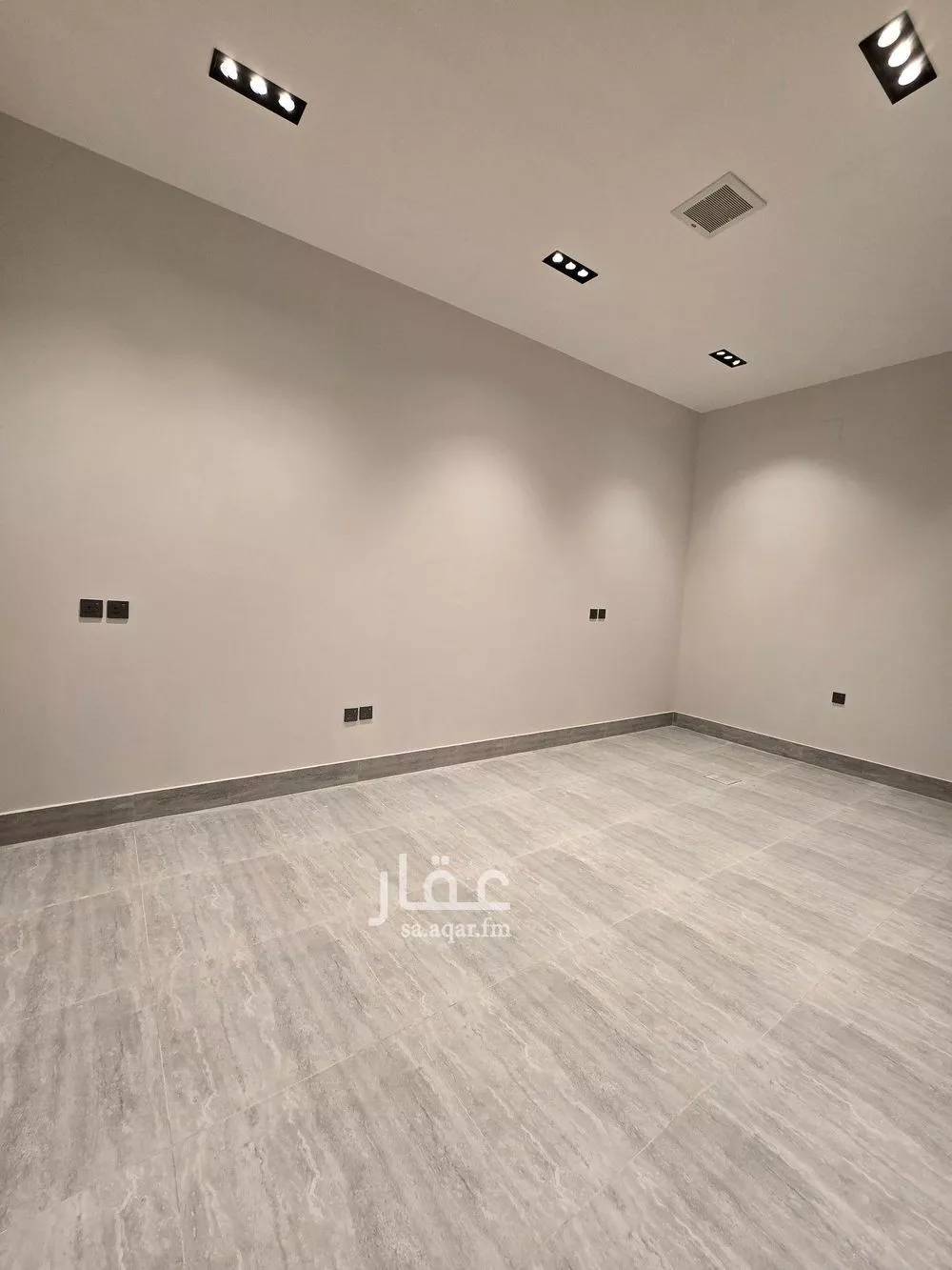 دور 5 غرف في الرمال 11