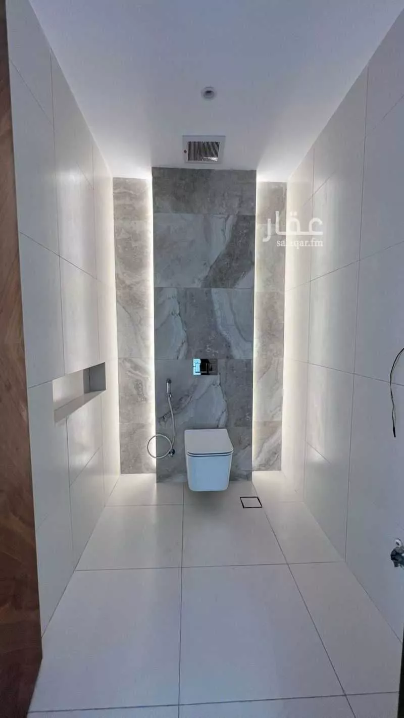 فيلا 6 غرف في النزهة 12