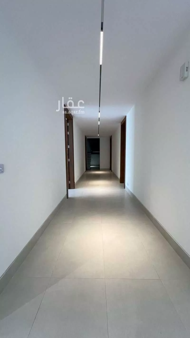 فيلا 6 غرف في النزهة 13