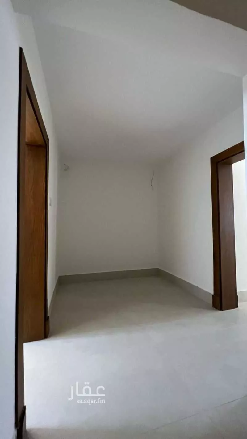 فيلا 6 غرف في النزهة 3