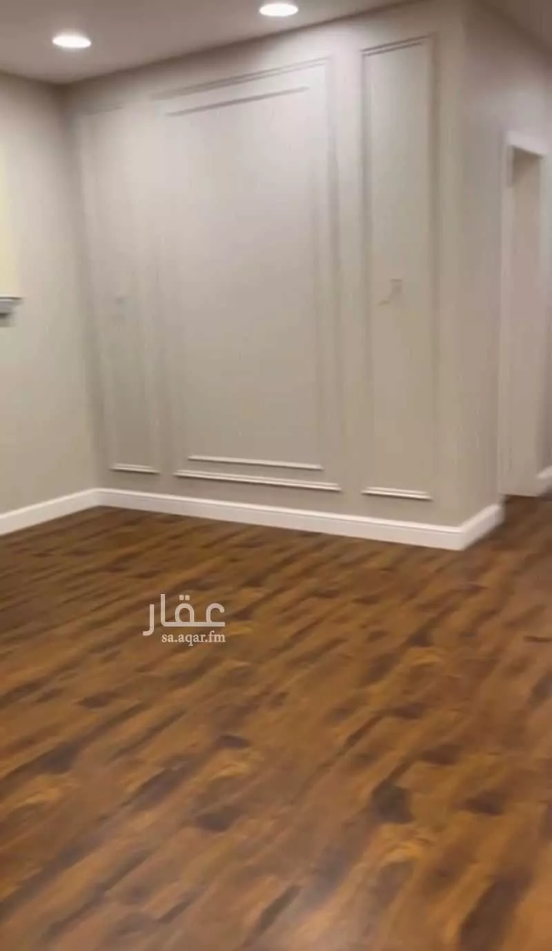 شقة 5 غرف في الزهراء 8