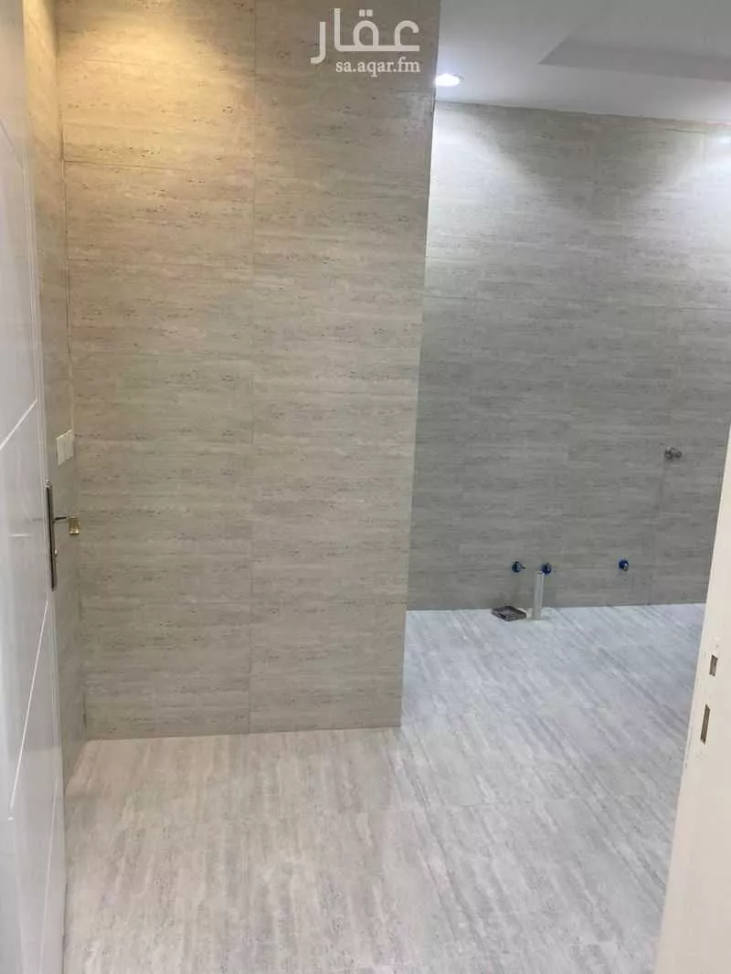 دور 5 غرف في عكاظ 6