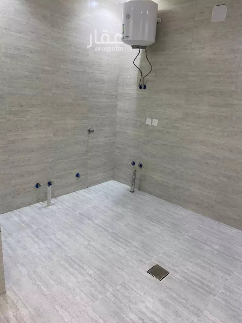 دور 5 غرف في عكاظ 20