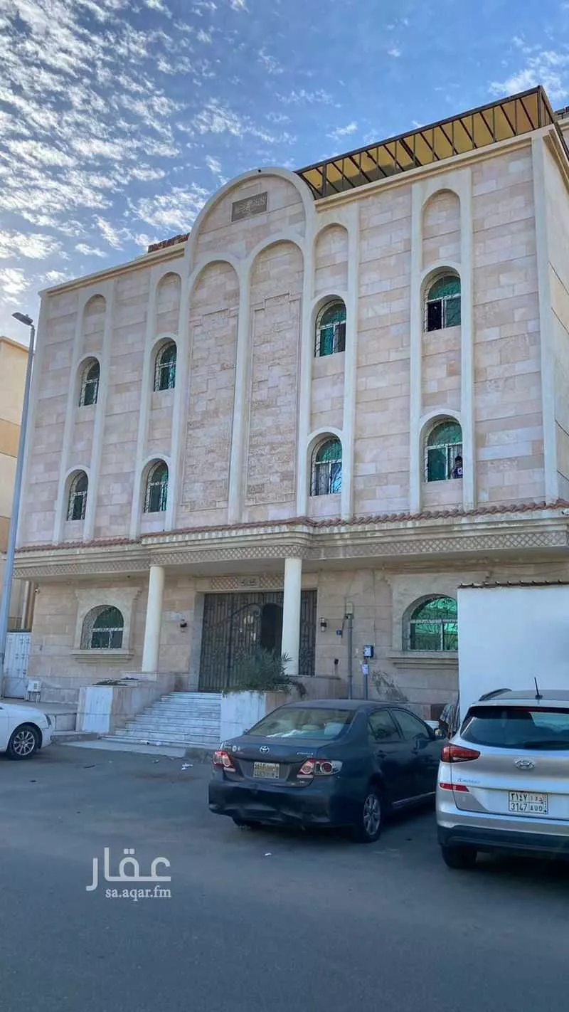 عمارة 640 م² في الصفا 5