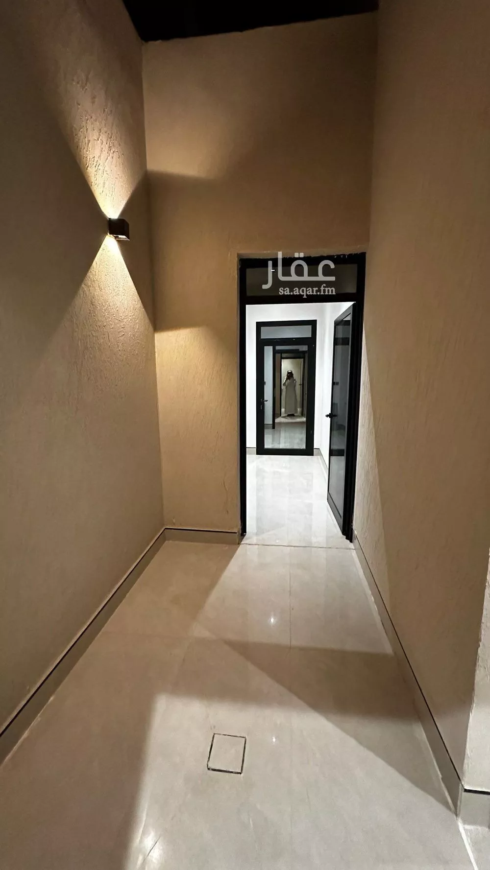 عمارة 375 م² في المهدية 13