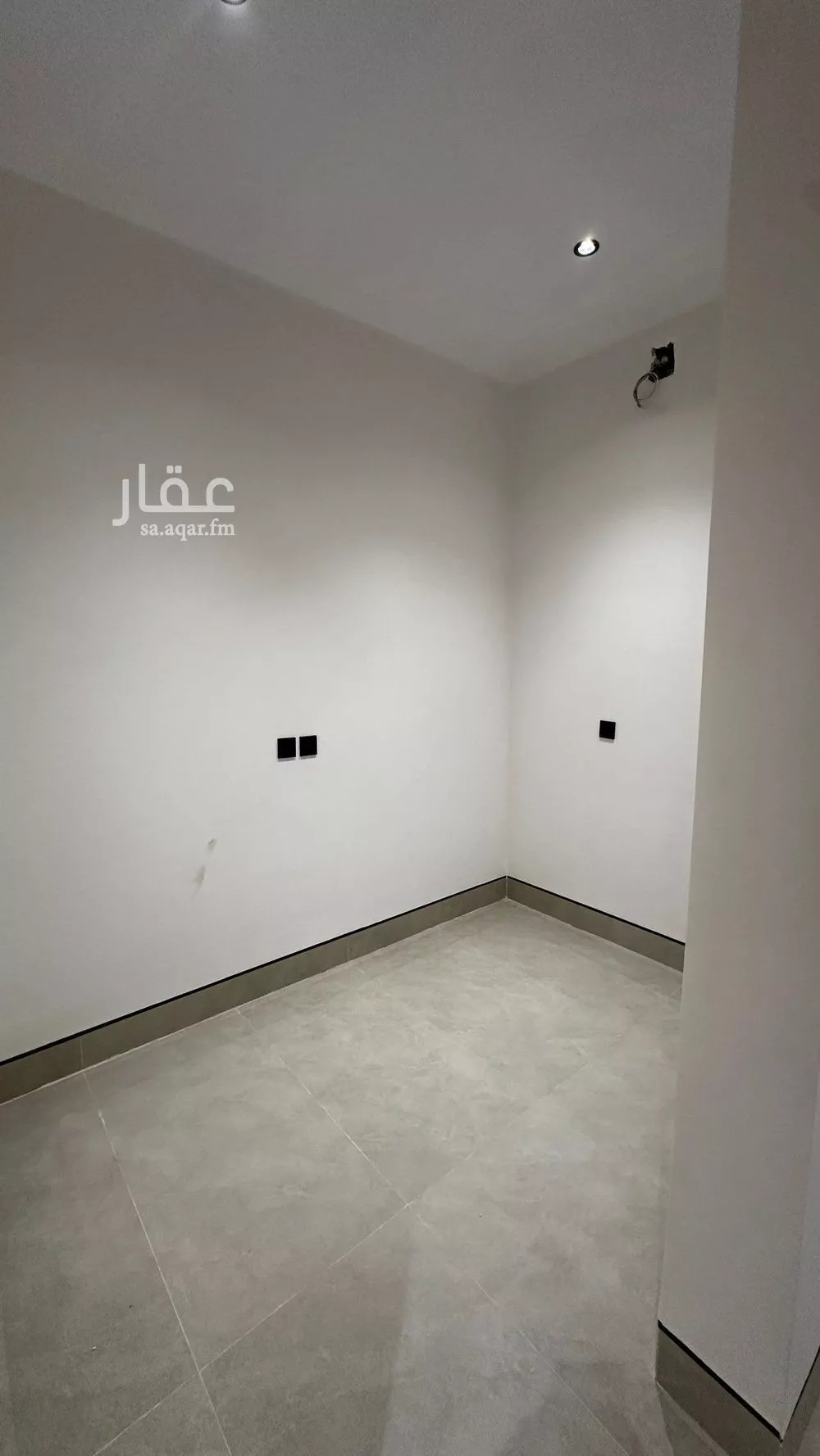 عمارة 375 م² في المهدية 16