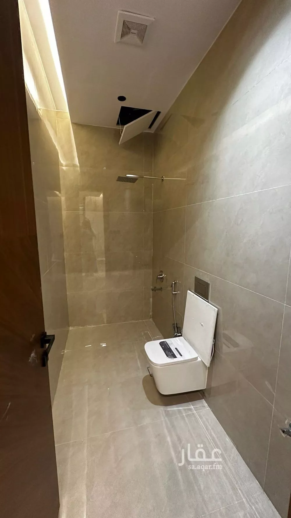 عمارة 375 م² في المهدية 22