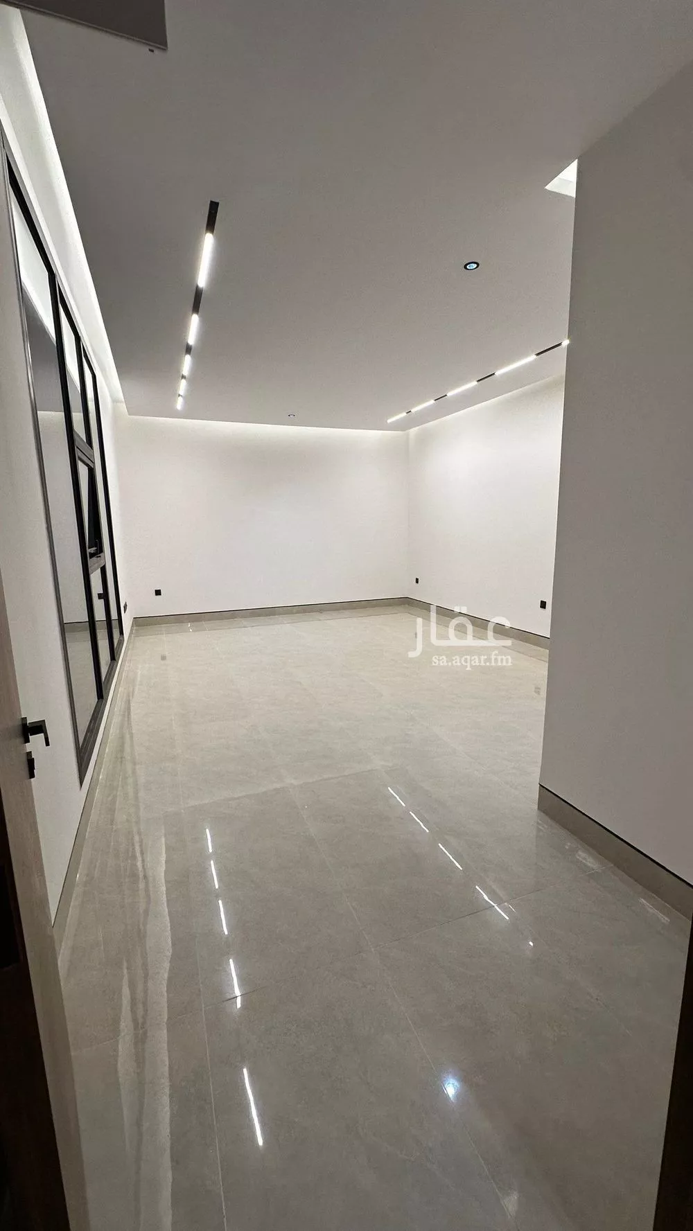 عمارة 375 م² في المهدية 23