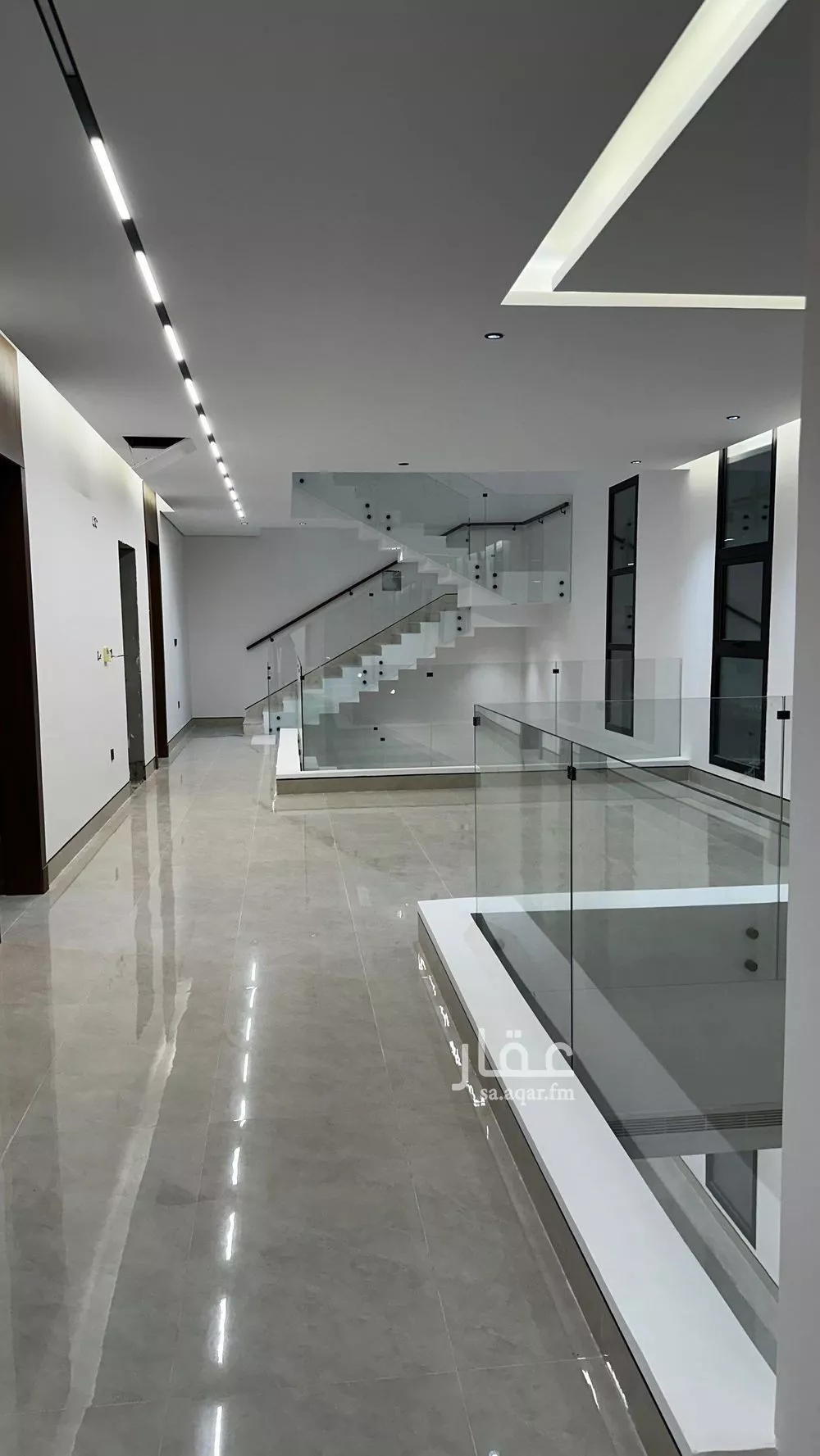 عمارة 375 م² في المهدية 28