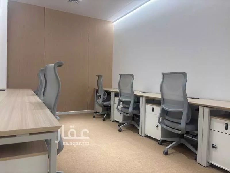 1881 sqm office in Al Sahafah 4