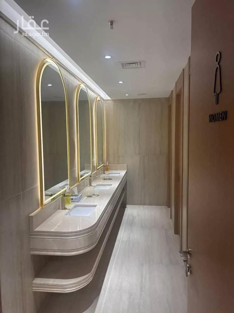 1881 sqm office in Al Sahafah 6