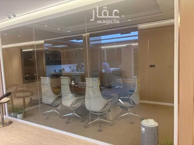1881 sqm office in Al Sahafah 9