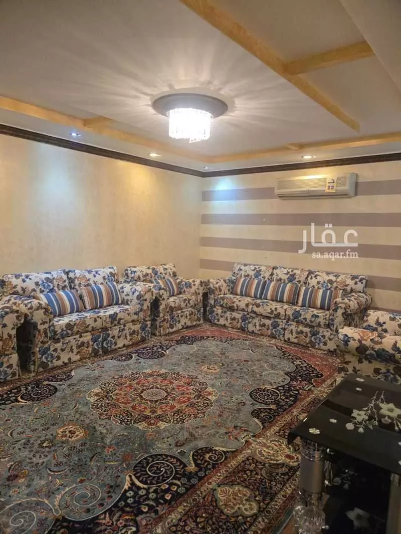 شقة 3 غرف في بطحاء قريش 6