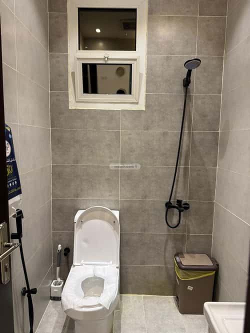 شقة 2 غرف في العقيق 13