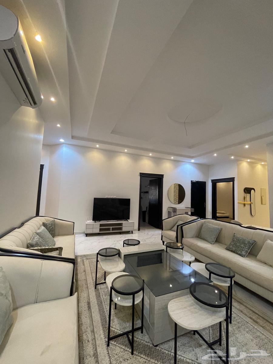 فيلا 16 غرف في البيان 19