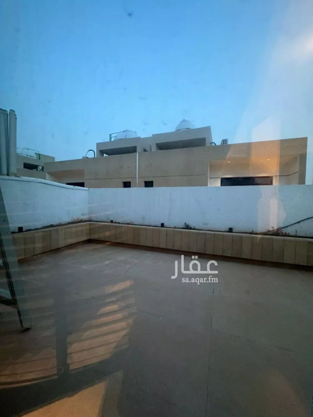 فيلا 3 غرف في النرجس 14