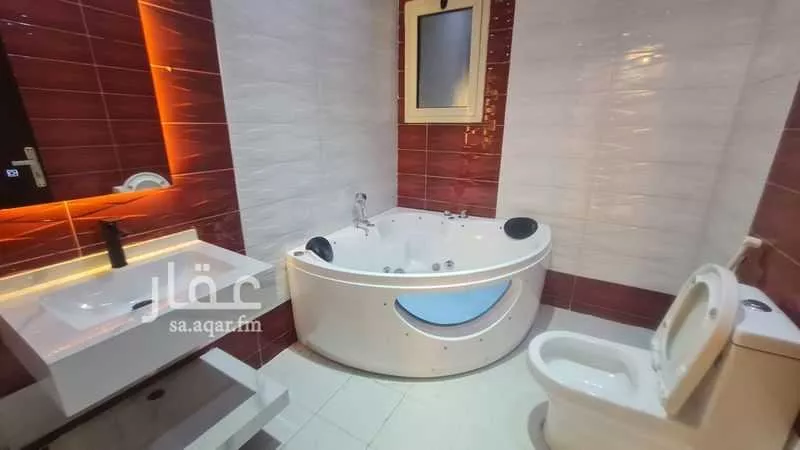 شقة 5 غرف في الروابي 3