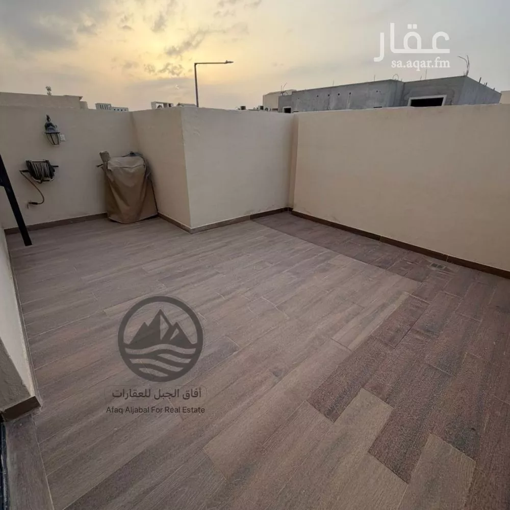 5 bedroom villa in Al Narjis 16